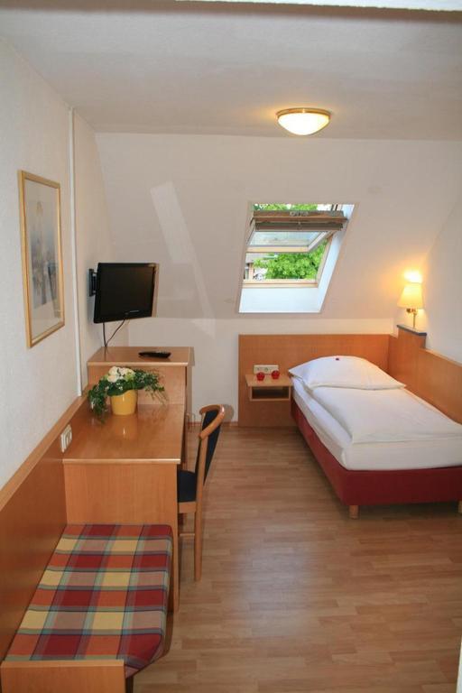 Hotel Restaurant Haus Odendahl Colonia Habitación foto